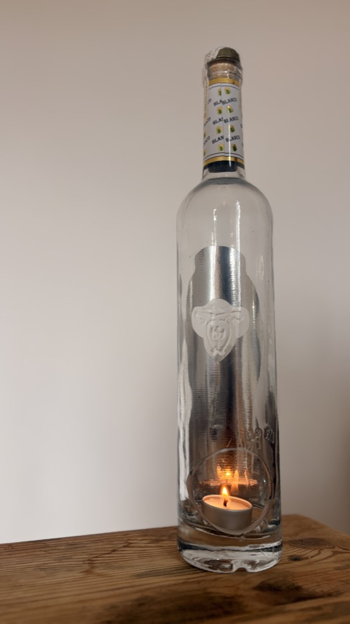 Perle — Casa Blumen Botella